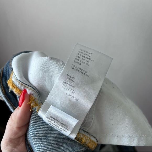 Free People We The Free Maggie Straight Leg Ripped Knee Raw Hem Jeans 30" - Picture 6 of 6